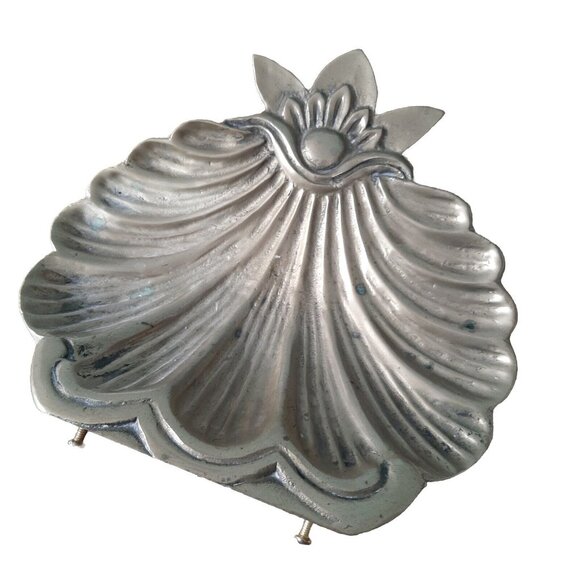 Solid Brass Shell Final, Tray, Wall Shelf Decor Victorian Art Nouveau Heavy - Picture 1 of 11